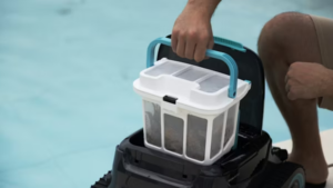 Meilleur robot piscine 2025 : comparatif complet, avis et guide d’achat