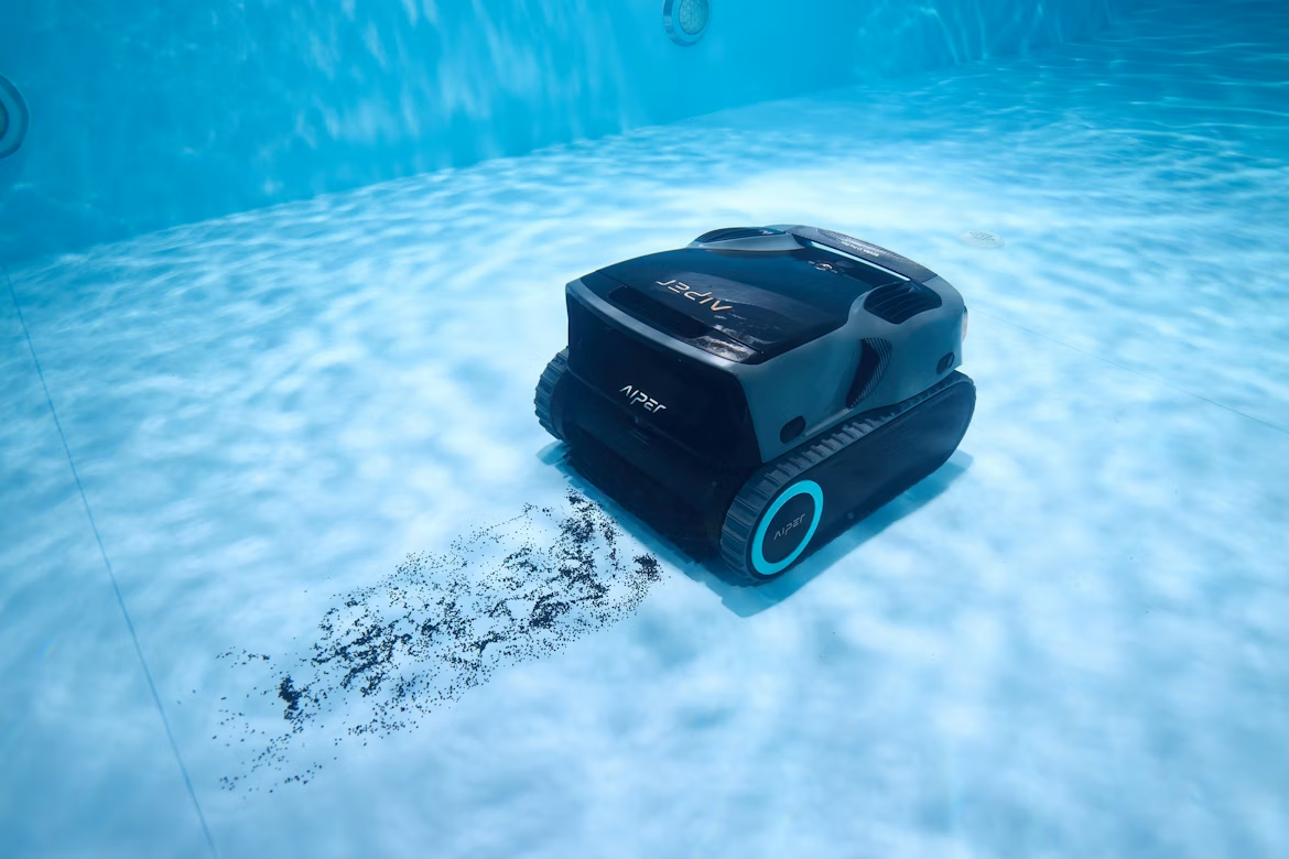 Meilleur robot piscine filaire : lequel choisir selon votre bassin ?